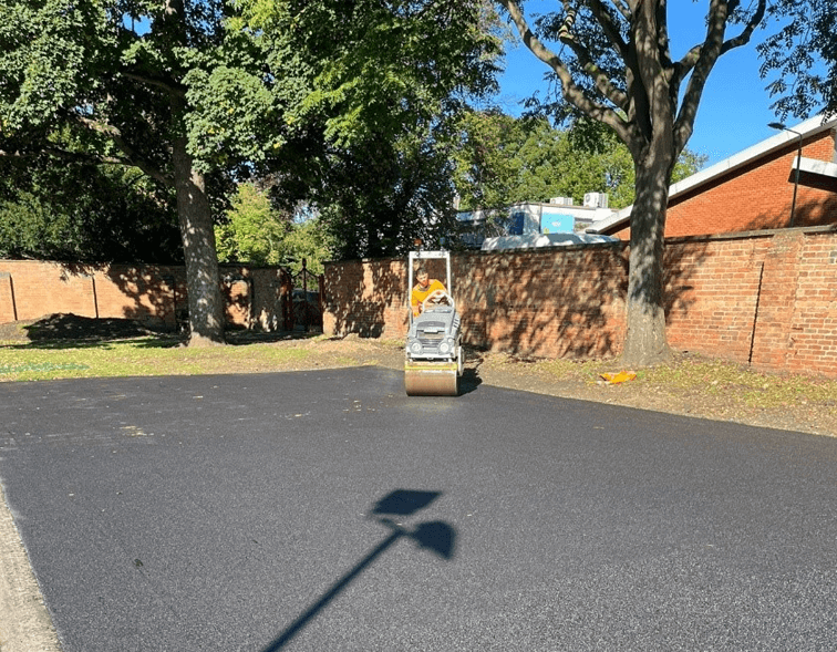 Sherwood Avenue Tarmac Installation